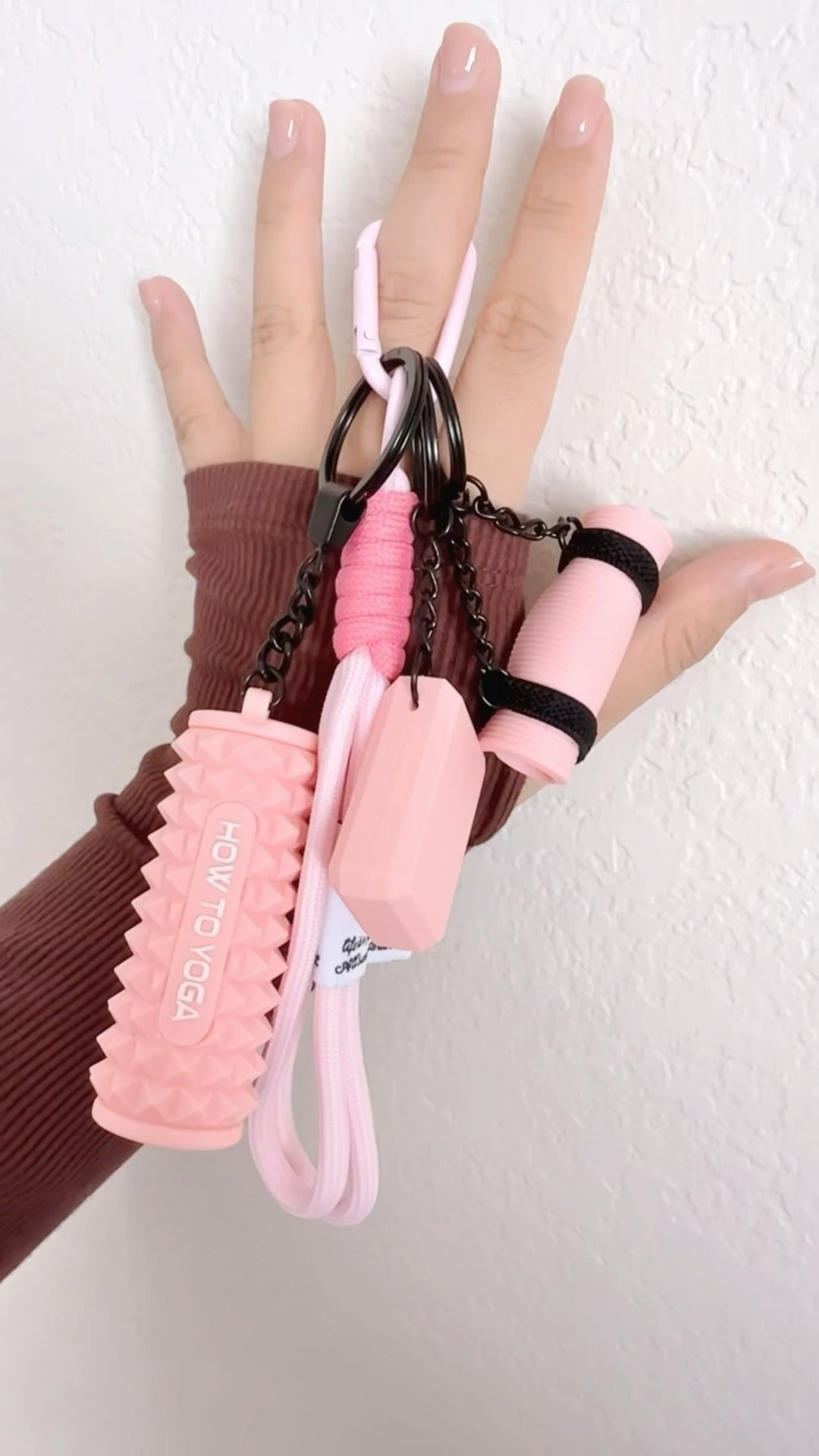 Mini Recovery Kit Keychain — Foam Roller + Chalk Block Set