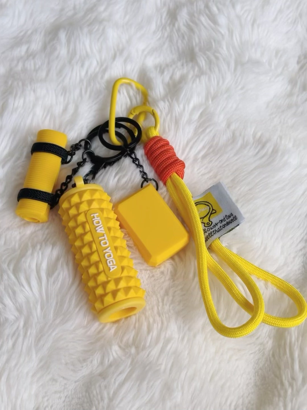 Mini Recovery Kit Keychain — Foam Roller + Chalk Block Set